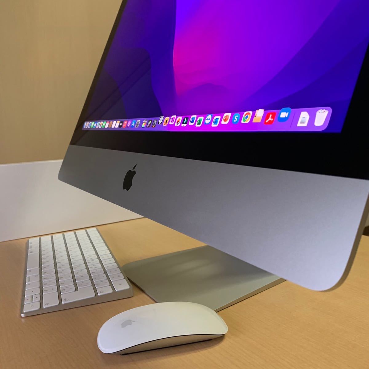 美品 Apple iMac Retina 4K 21.5インチ (2017) iMac [クリエイター仕様