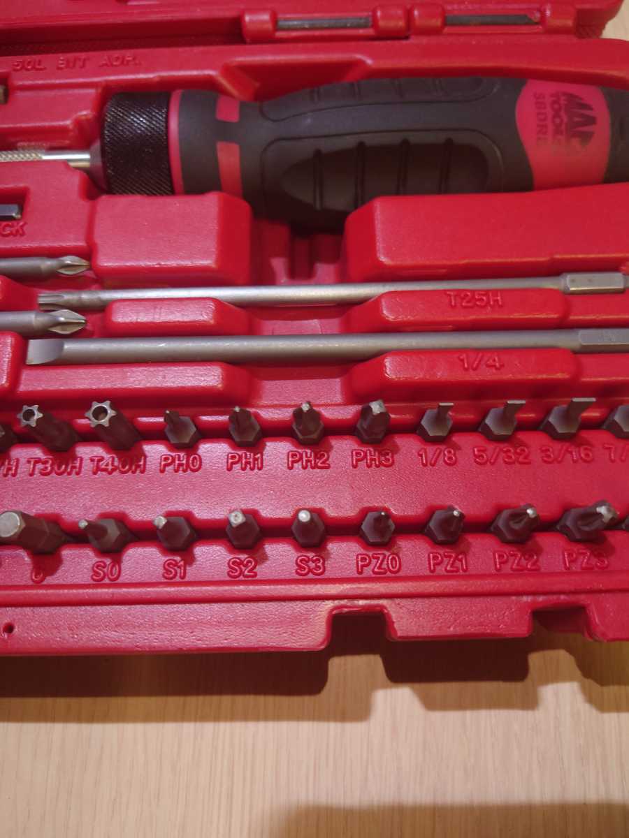 MACTOOLS/マックツール/ラチェット1/4ヘックスビットドライバーセット