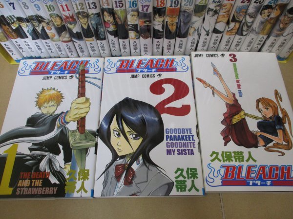 送料無料◇BLEACH ブリーチ 全74巻セット+おまけ3冊 計77冊セット 久保帯人◇全巻漫画完結