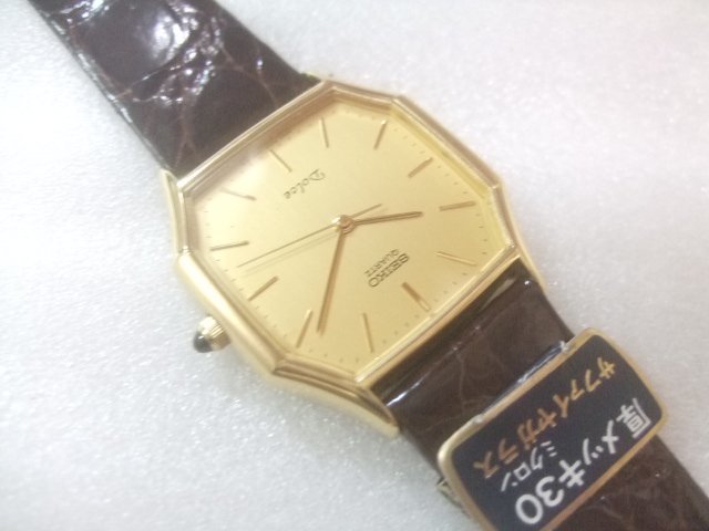 新品高級セイコードルチェサファイアガラスクオーツ腕時計定価67000円　U147_画像5
