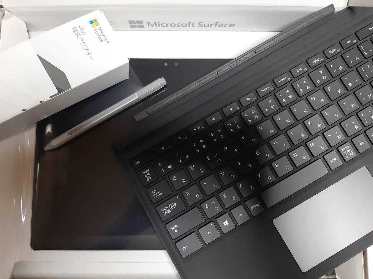 Surface Pro 4 Core i5 8GB RAM 256GB SSD 純正キーボード/ペン/充電器