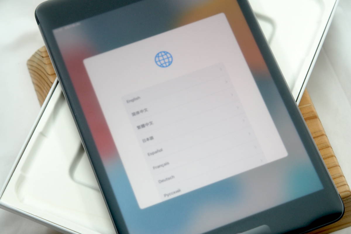 Apple iPad mini5 64G (au) Applecare交換品 未使用開封品です。(状態