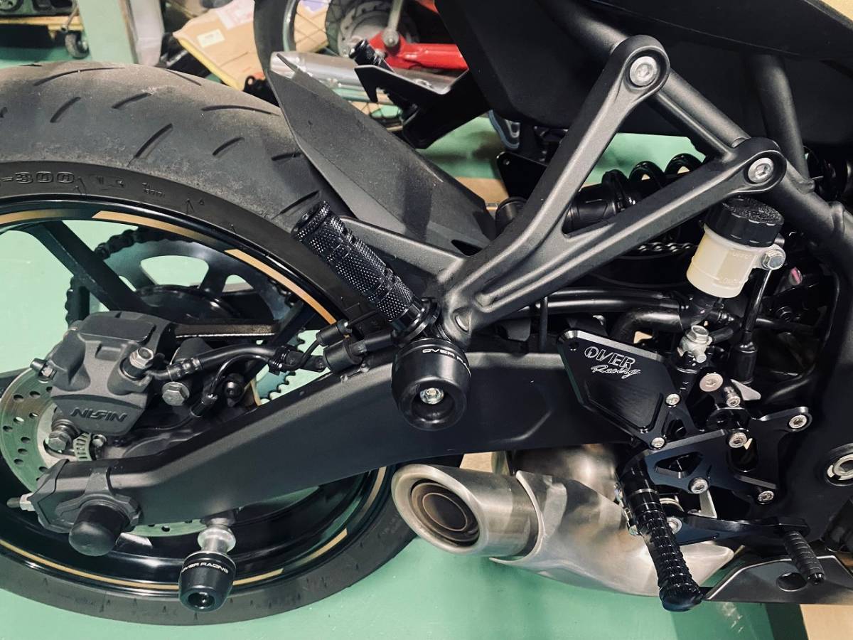 ◇ ZX25R オーバーレーシング タンデムステップ スライダーBLK