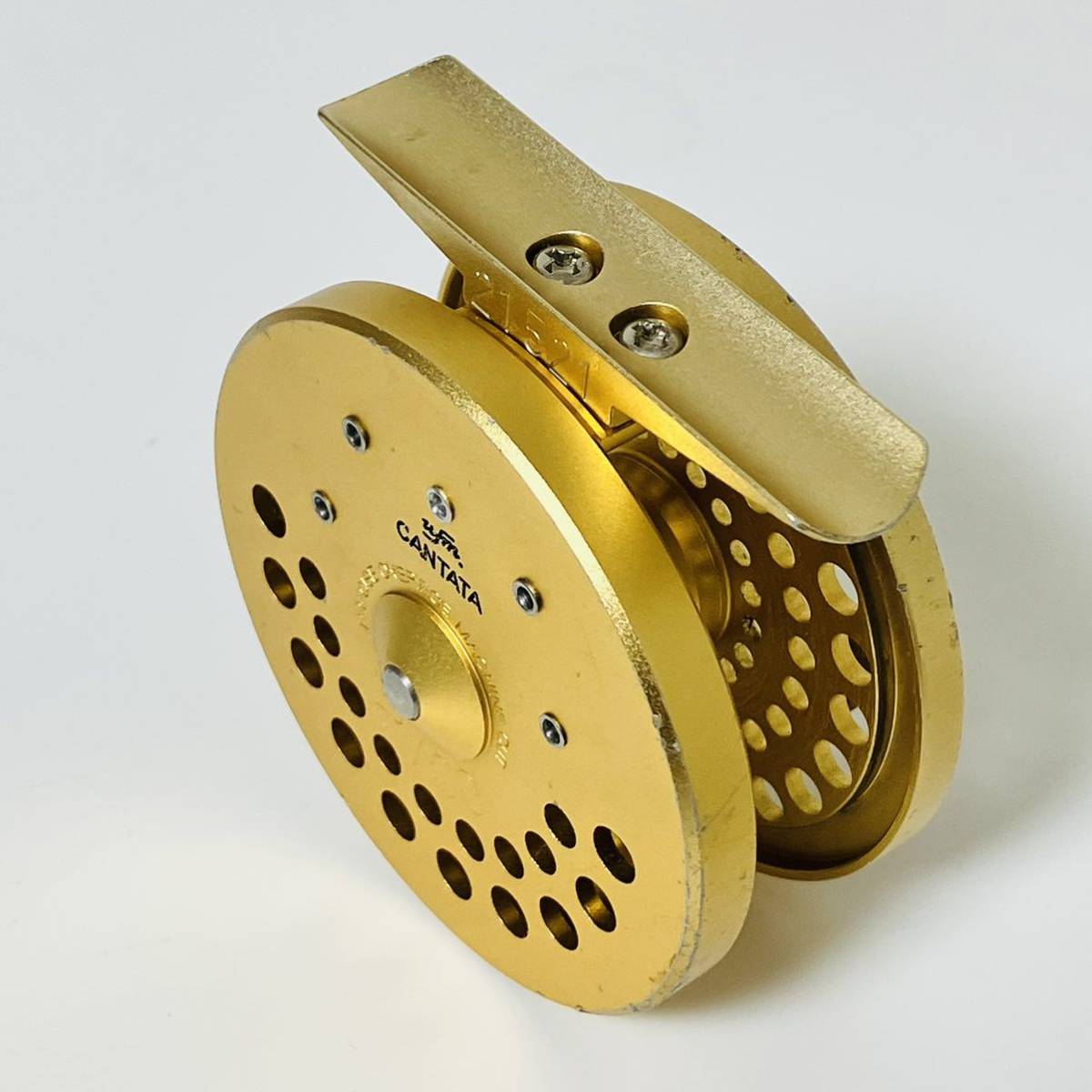 超貴重UFMウエダ CANTATA 2100 カンタータ 2100 フライリール 超貴重UFMウエダ CANTATA 2100 カンタータ 2100 フライリール