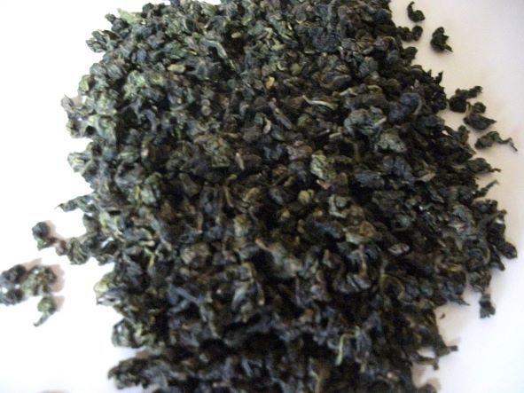 上海茶叶市場　凍頂烏龍茶（四季春茶）　２５０ｇ　２袋