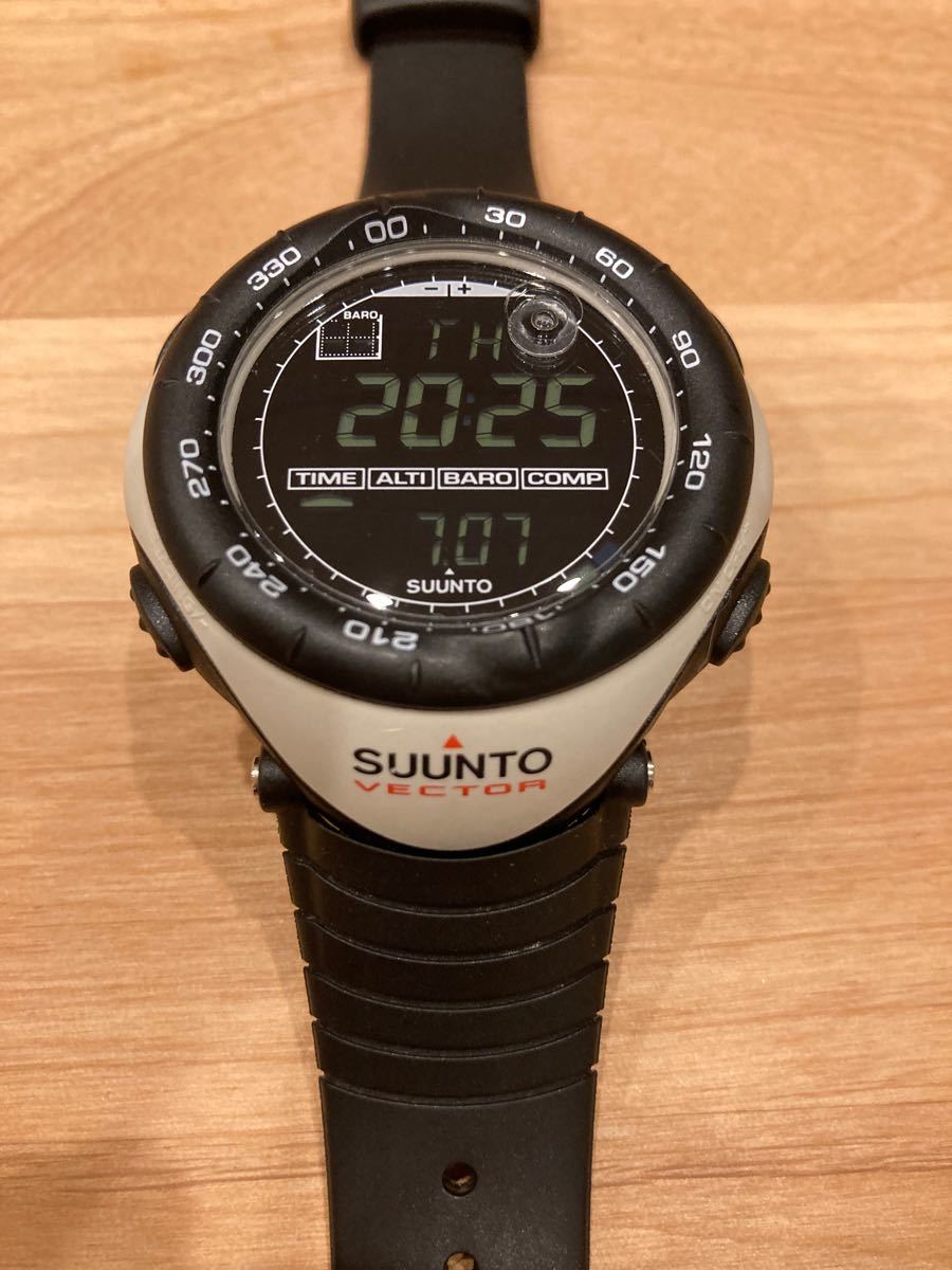 SUUNTO VECTOR カーキ スント ベクター コア レガッタ コア