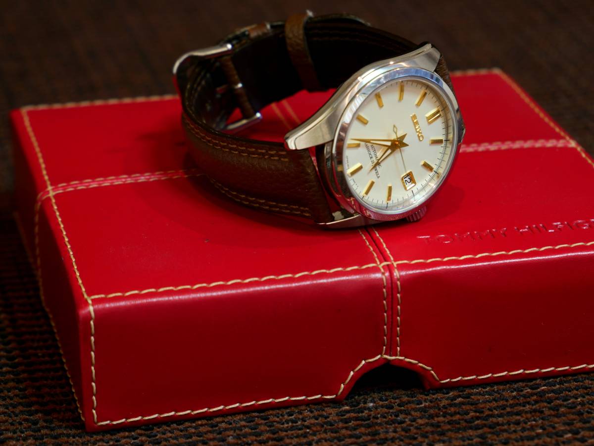 SEIKO AUTOMATIC DIASHOCK 23 JEWELS 6R15-00A0 自動巻き シースルー