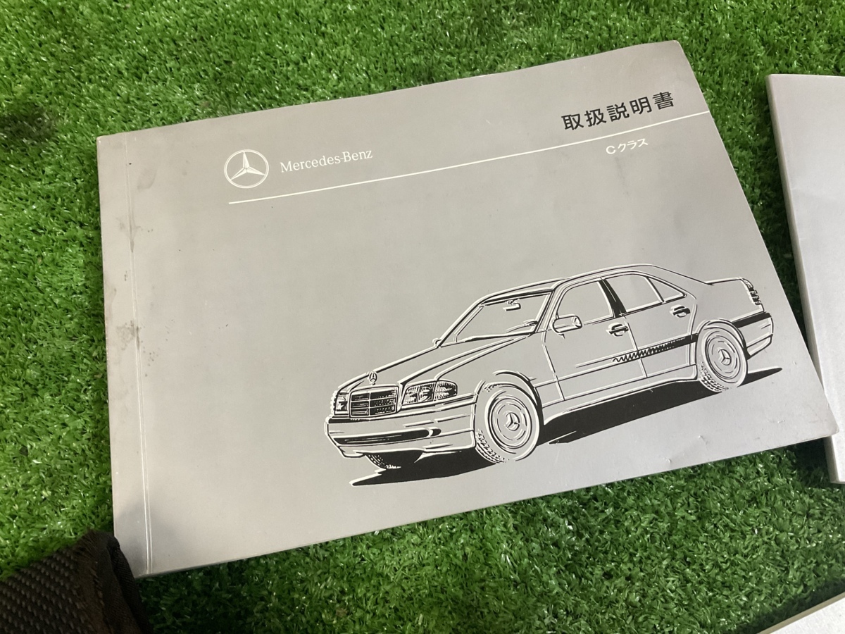 v1040939054 メルセデス　ベンツ　W202　C200　後期　右ハンドル　純正　取扱説明書_画像3