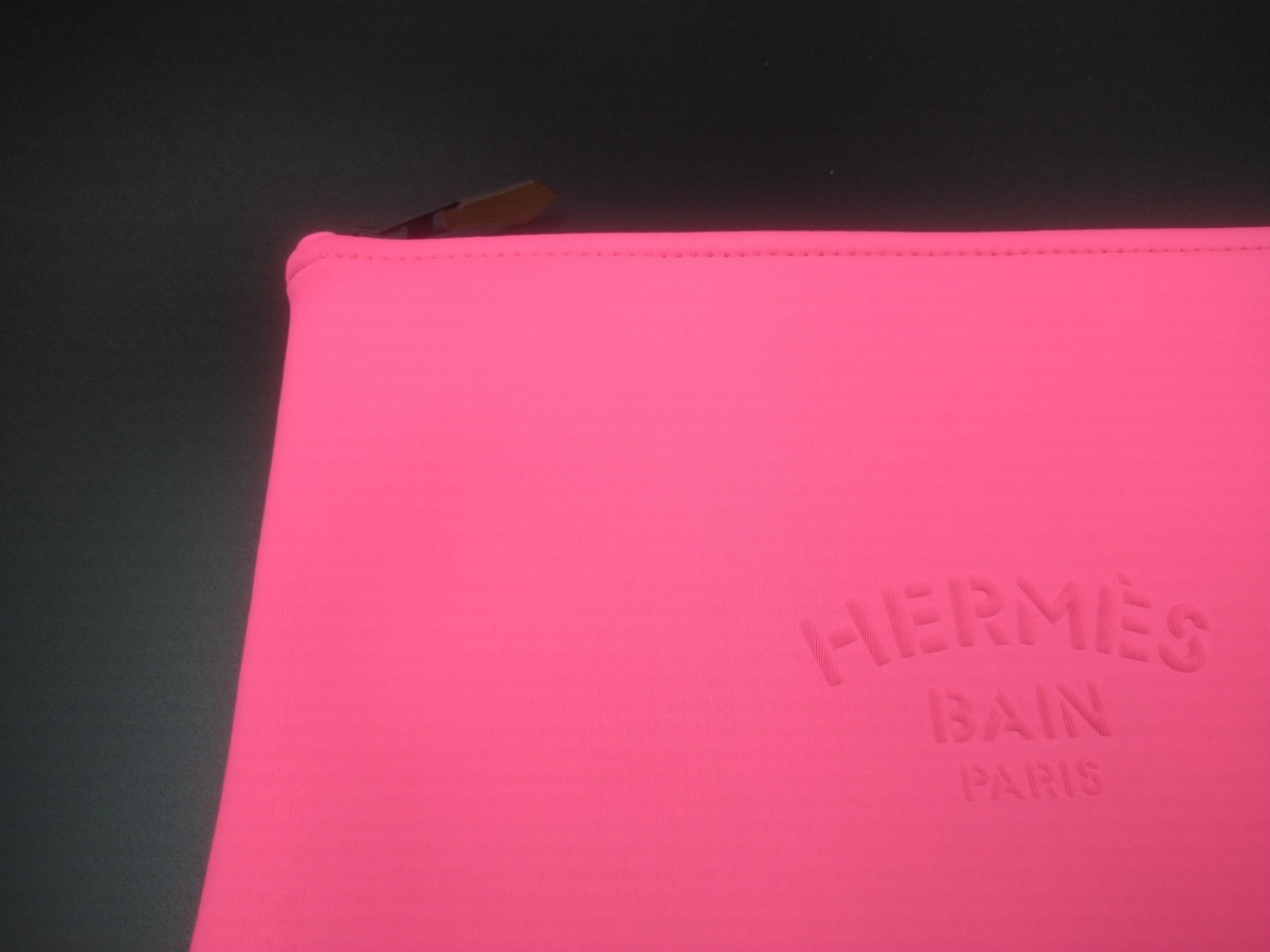 美品 HERMES/エルメス 使用数回 BAIN ネオバン フラットポーチ ピンク MM_画像4
