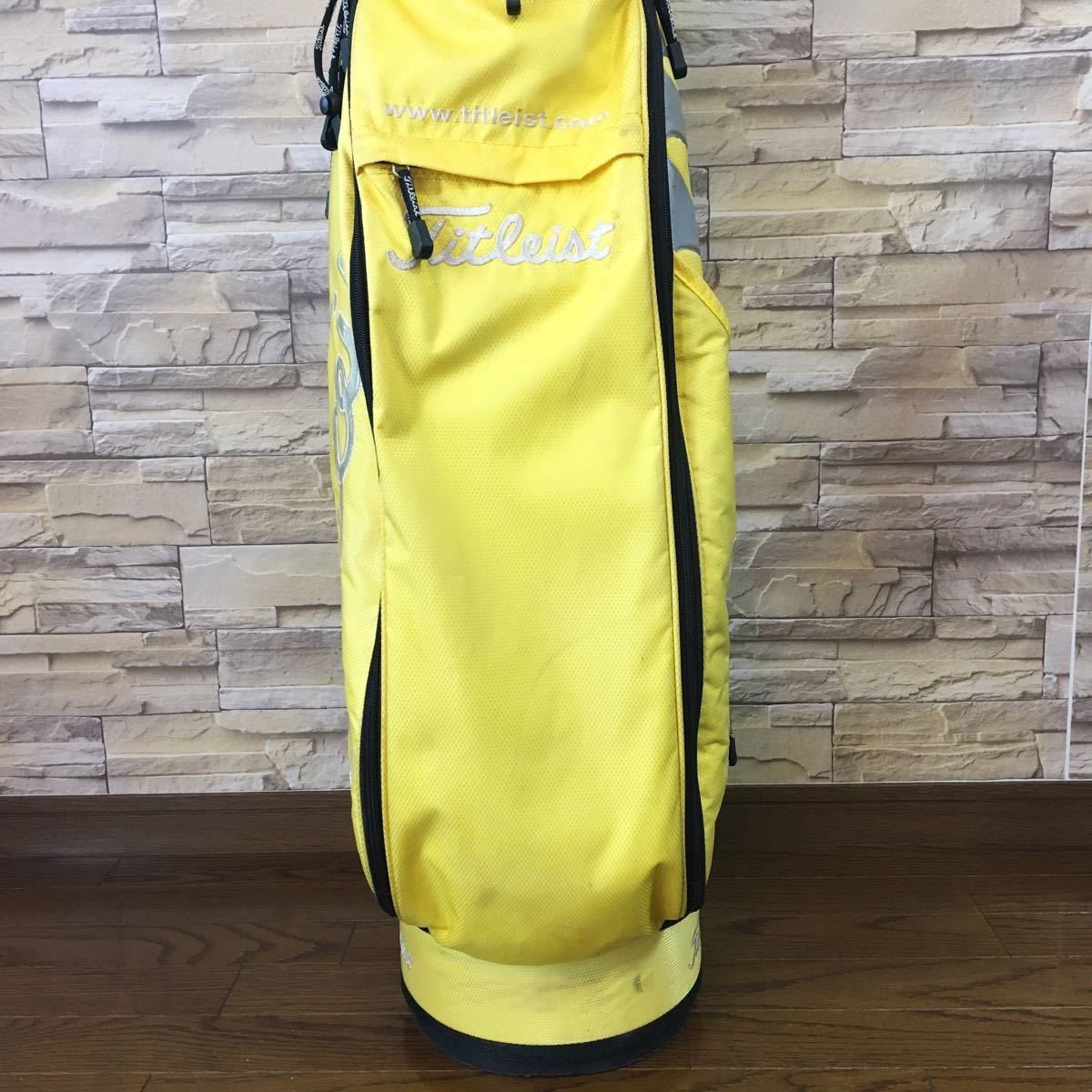Titleist タイトリスト キャディバッグ 軽量 ナイロン イエロー Titleist タイトリスト キャディバッグ 軽量 ナイロン イエロー