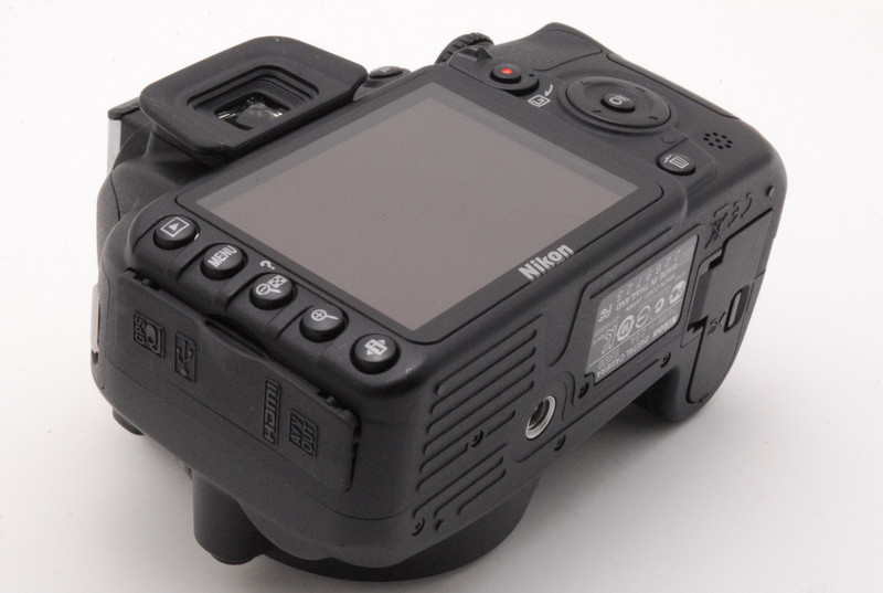 □ 美品 □ ニコン Nikon D3100 AF-S DX NIKKOR 18-55m F3.5-5.6G VR