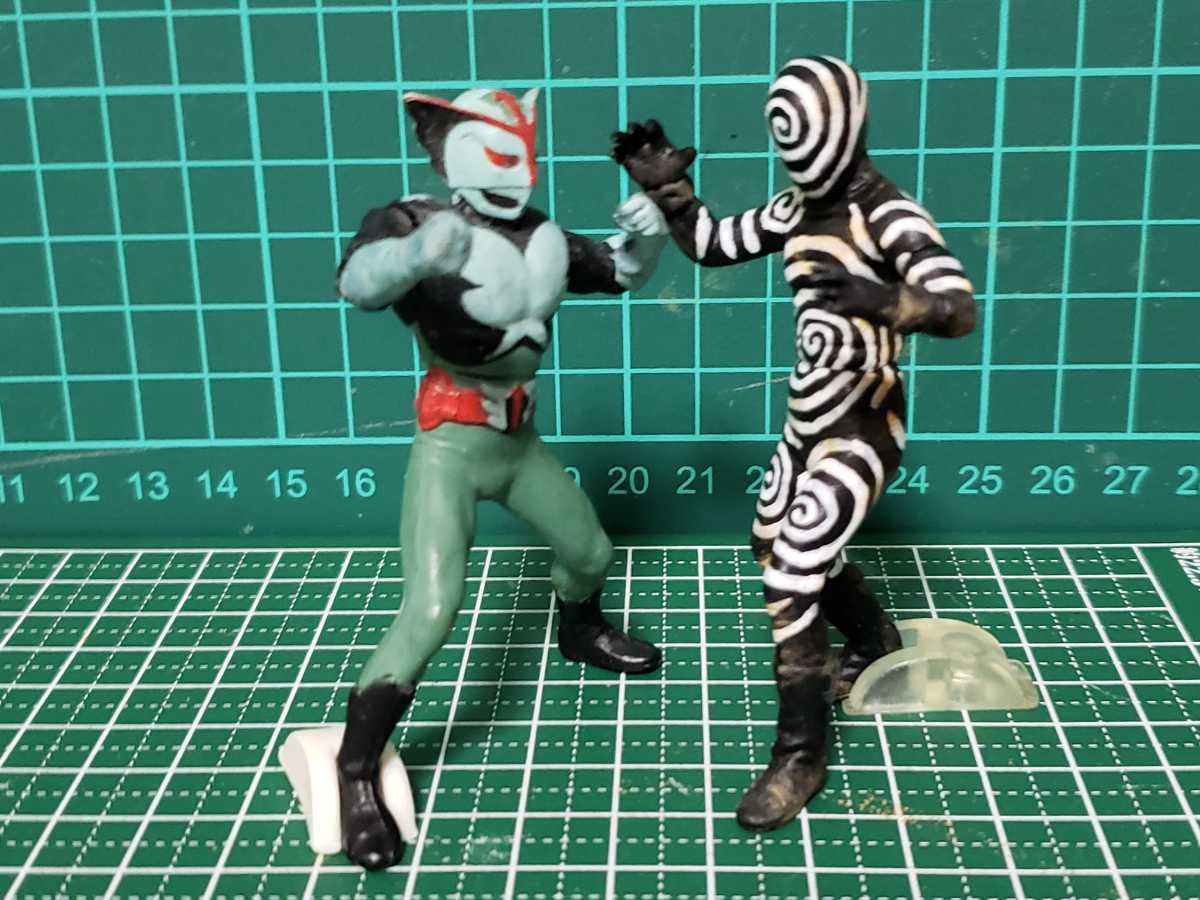 HG仮面ライダー怪人 改造リペイント完成品 超人バロム1 ドルゲ HG仮面ライダー怪人 改造リペイント完成品 超人バロム1 ドルゲ