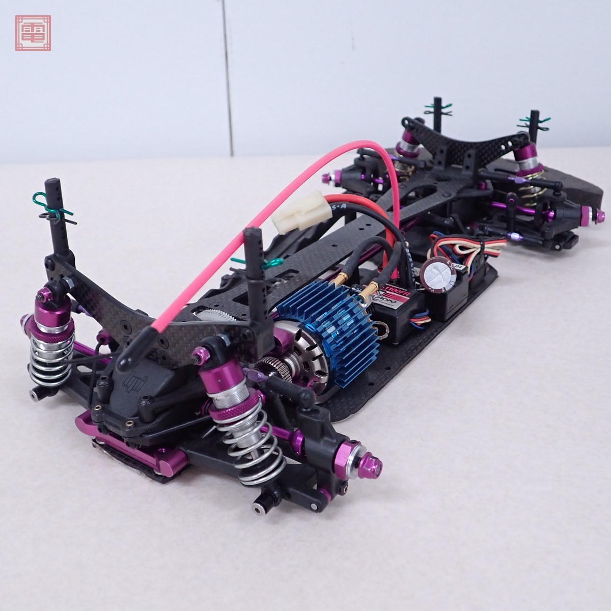 hpi-racing pro4 シャーシ アンプ KSC1100FR/受信機 KR-202A/サーボ/モーター搭載 電動RC おまけ プロポ他付 動作未確認 現状品【20_画像10