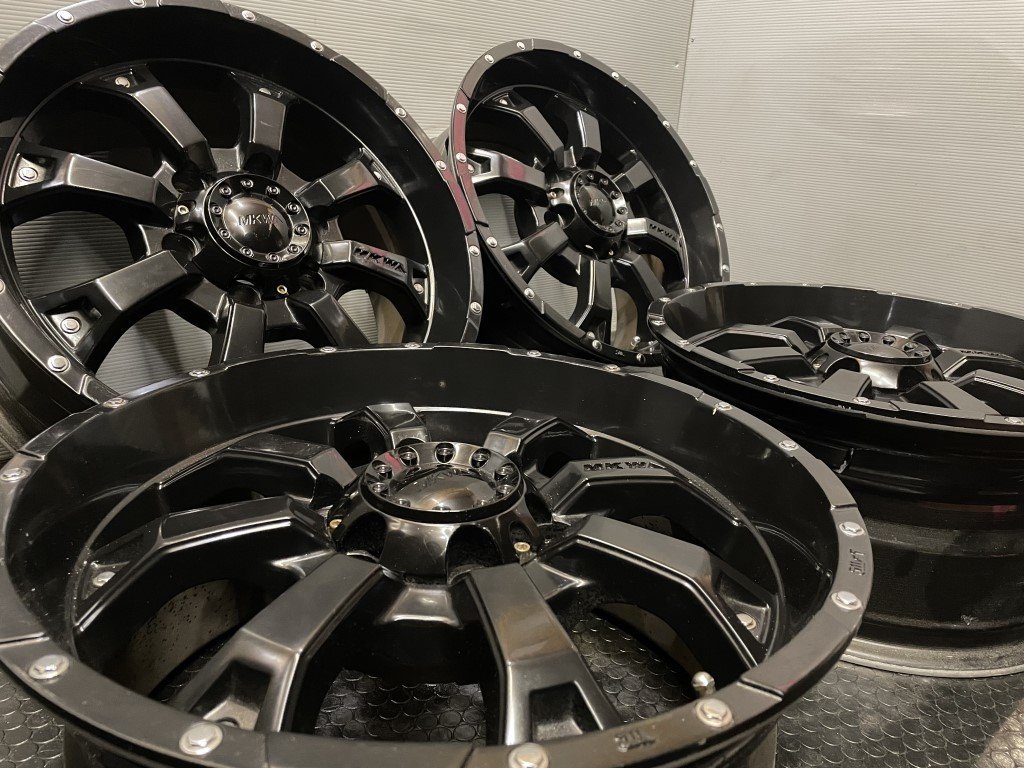 MKW MK-46 社外ホイール 17インチ 4本 8J6HPCD139.7+25 ブラック
