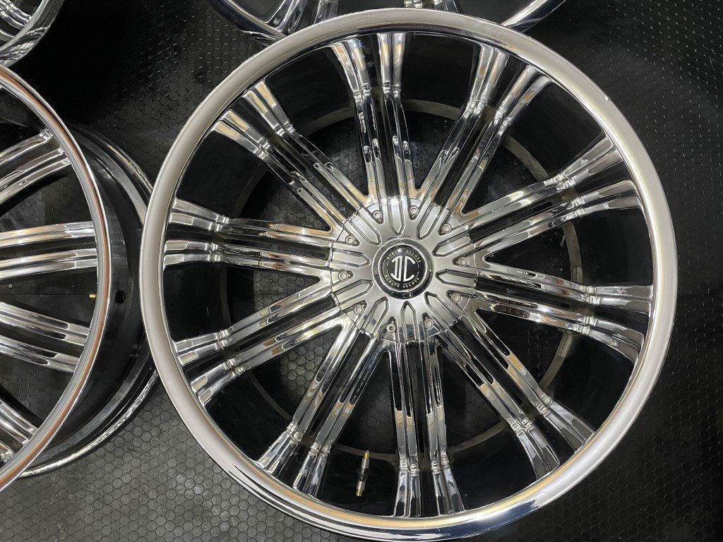 2CRAVE ALLOYS 2クレーブ 社外ホイール 24インチ 4本 10J5HPCD150+30 ランクル200 タンドラ等　(VHV427KS)_画像3