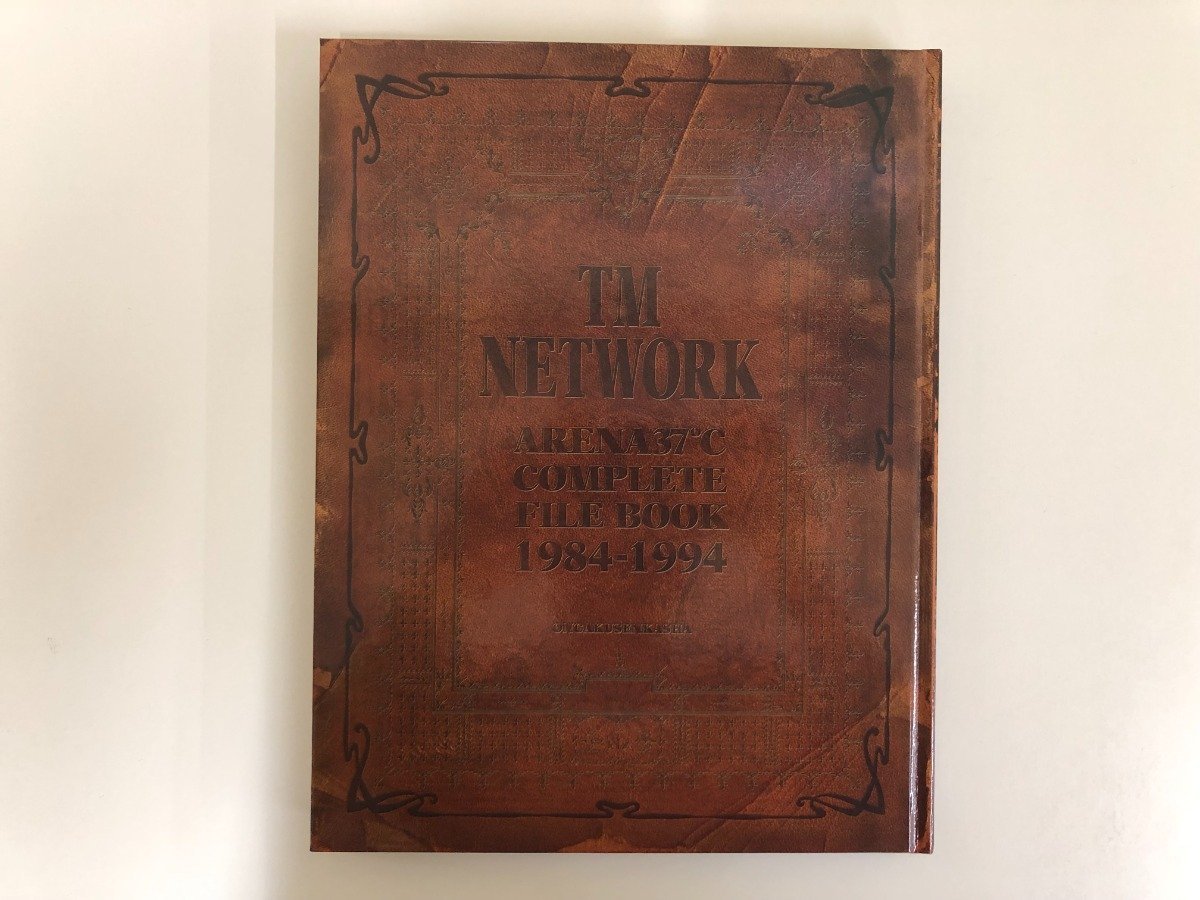 0.07 TM NETWORK ARENA37℃ COMPLETE FILE BOOK 1984-1994 小室哲哉