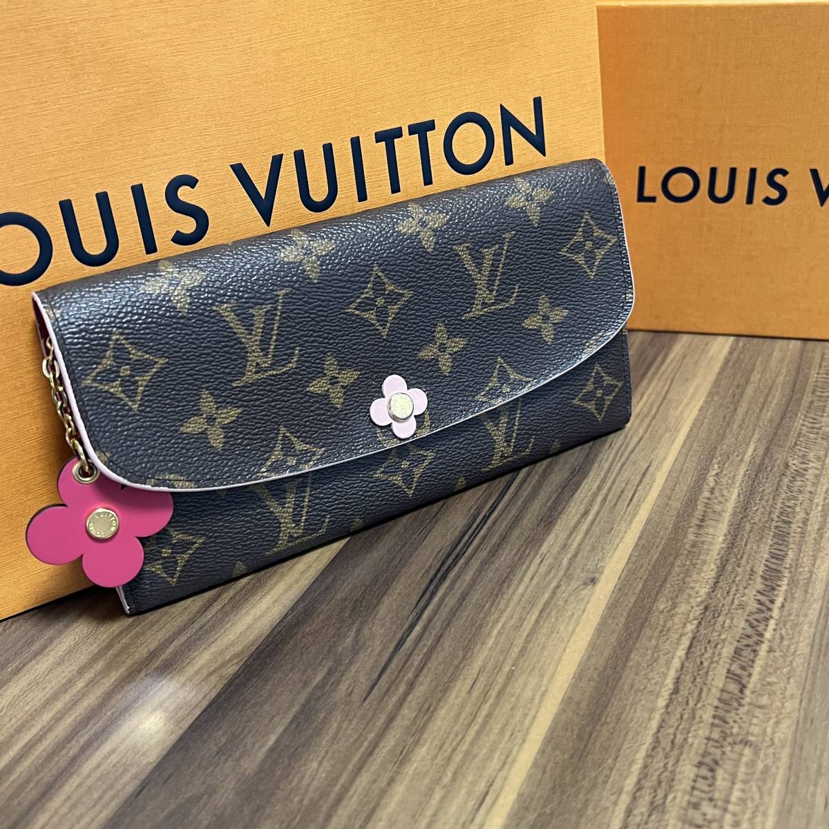 極美品】ルイヴィトン Louis Vuitton 財布 長財布 ポルトフォイユ