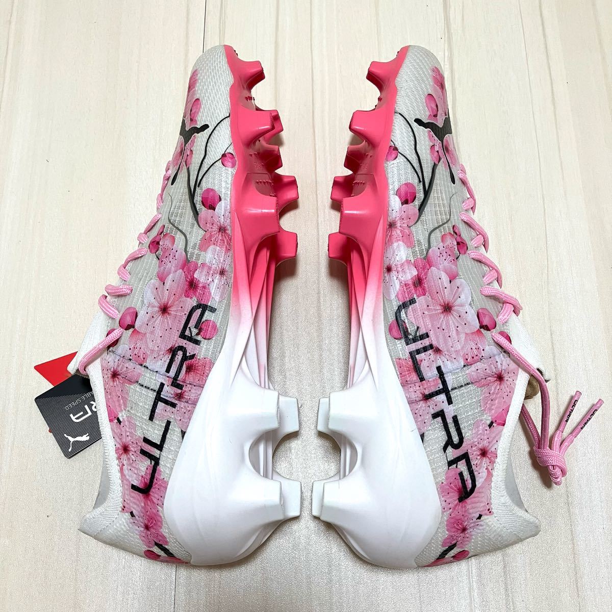 海外限定 世界450足限定 PUMA プーマ ウルトラ1 4 FG/AG Sakura 海外限定 世界450足限定 PUMA プーマ ウルトラ1 4 FG/AG Sakura