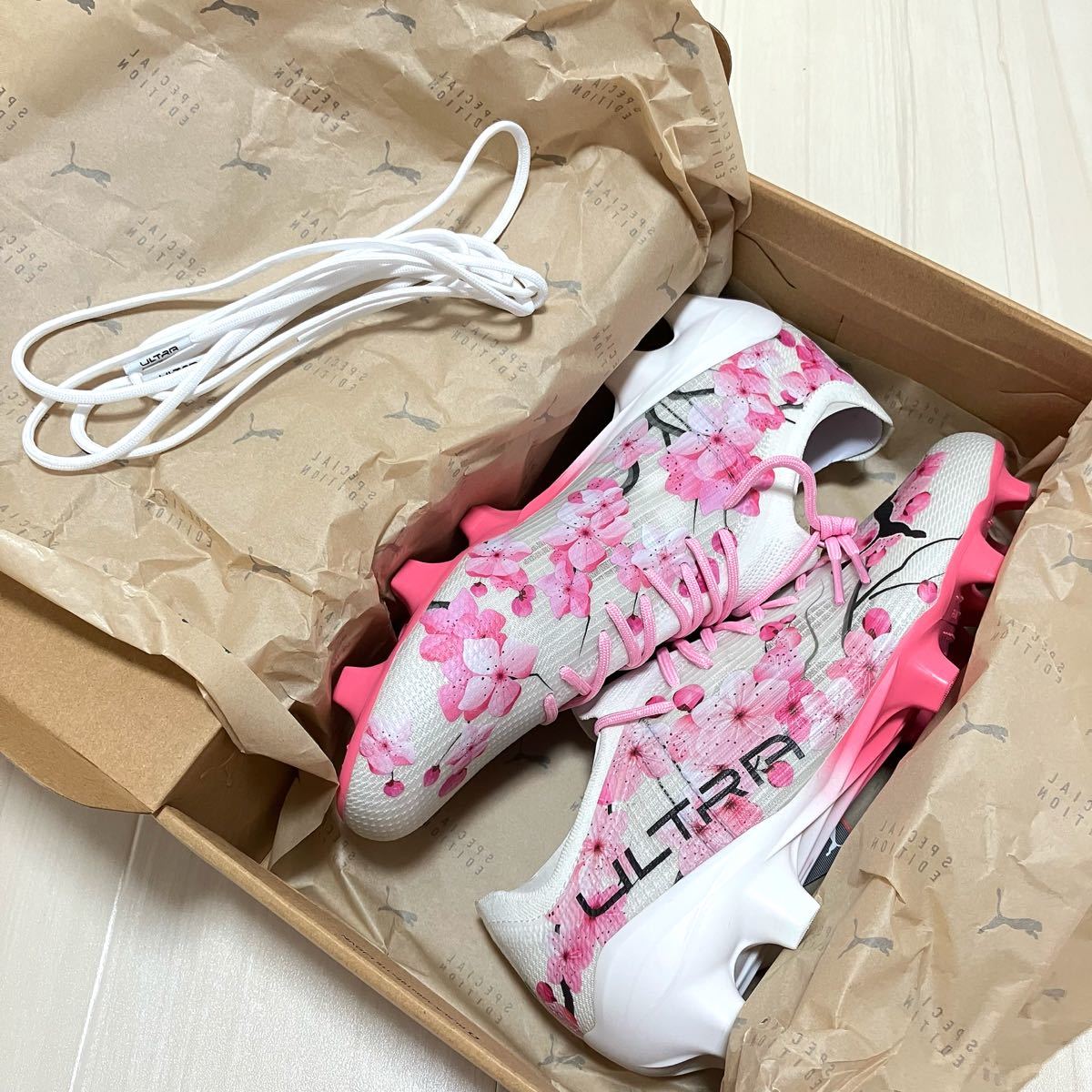 海外限定 世界450足限定 PUMA プーマ ウルトラ1 4 FG/AG Sakura 海外限定 世界450足限定 PUMA プーマ ウルトラ1 4 FG/AG Sakura