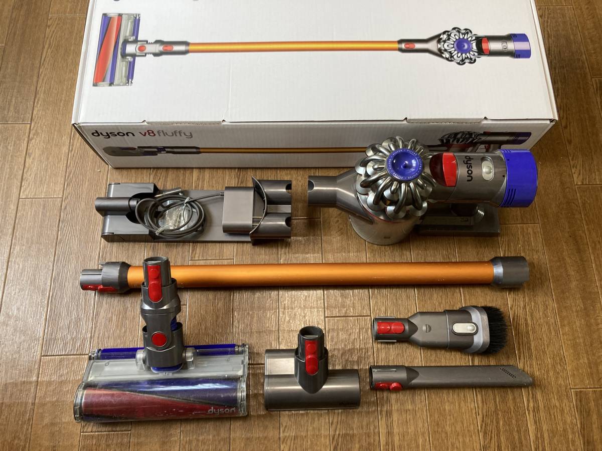 ダイソン dyson v8 fluffy コードレスサイクロン掃除機 動作品 | www