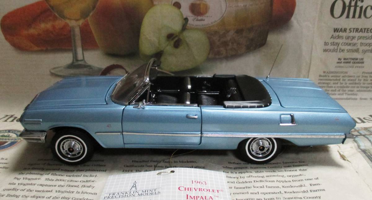 * rare out of print * Franklin Mint *1/24*1963 Chevrolet Impala SS Convertible silver blue 