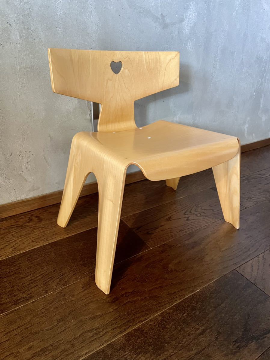  ценный снят с производства Eames Children*s Chair Charles & Ray Eames Eames vitra vi тигр Herman miller Herman Miller ребенок стул Kids 