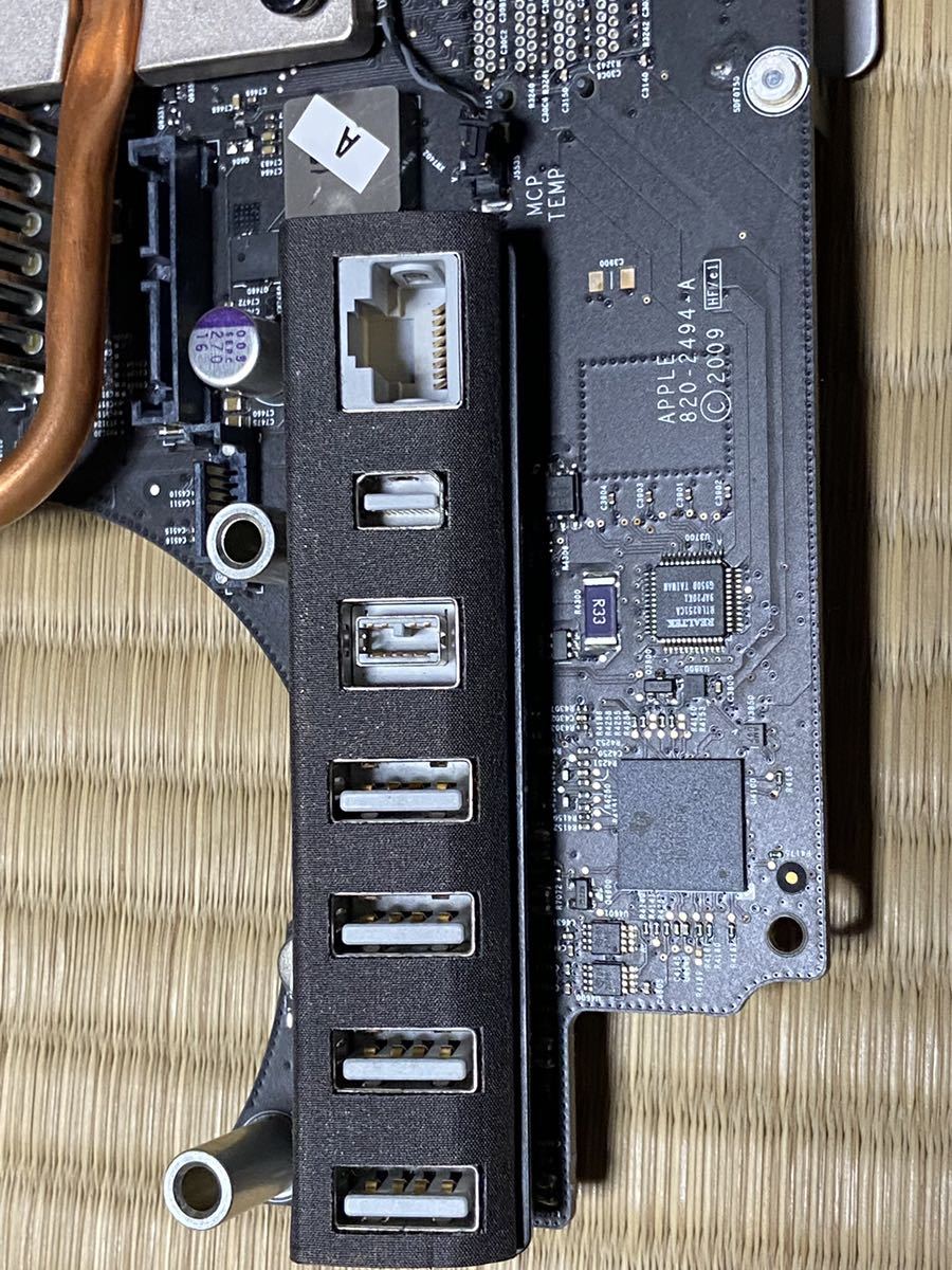 Apple 修理部品　A1311 iMac 2009年 Late 21.5 マザーボード/ロジックボード　欠損あり　(液晶コード接続部金折れ)_画像4