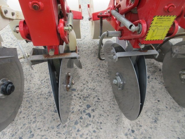 【サマーセール】岡山◆ヤンマー シーダ 8連 トラクター サンシーダー 麦 大豆 肥料 種まき 播種機 施肥 中古 ■ Q22070804_画像8