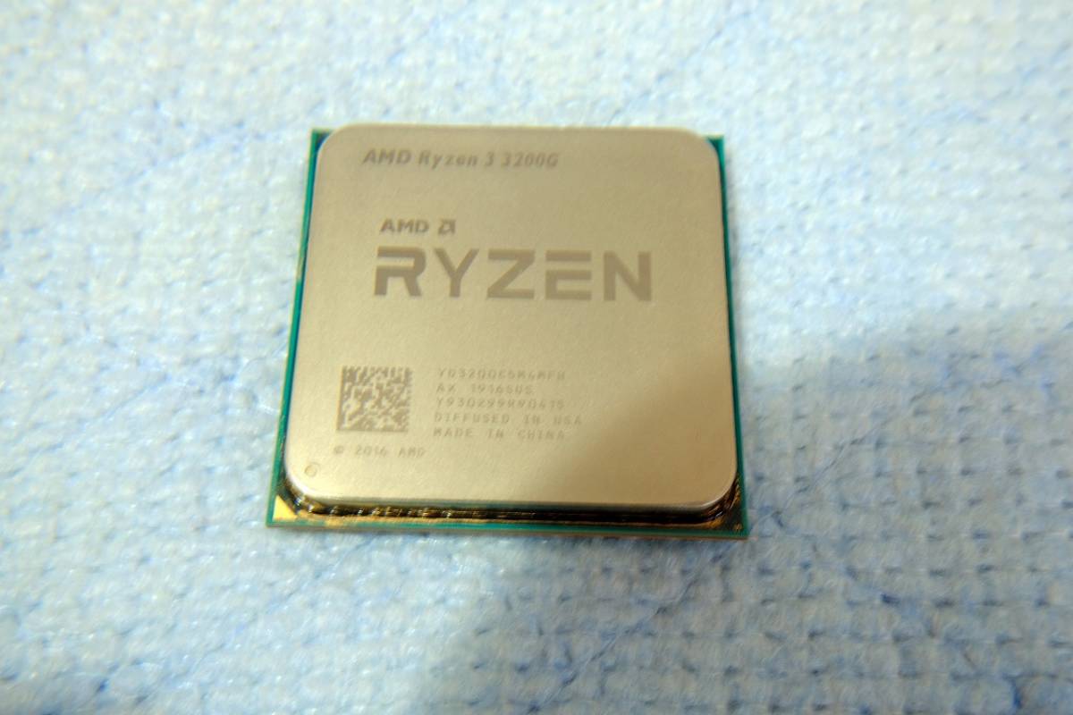 ★AMD CPU Ryzen 3 3200G with Wraith Stealth Boxクーラー付き　難点あり★_画像4