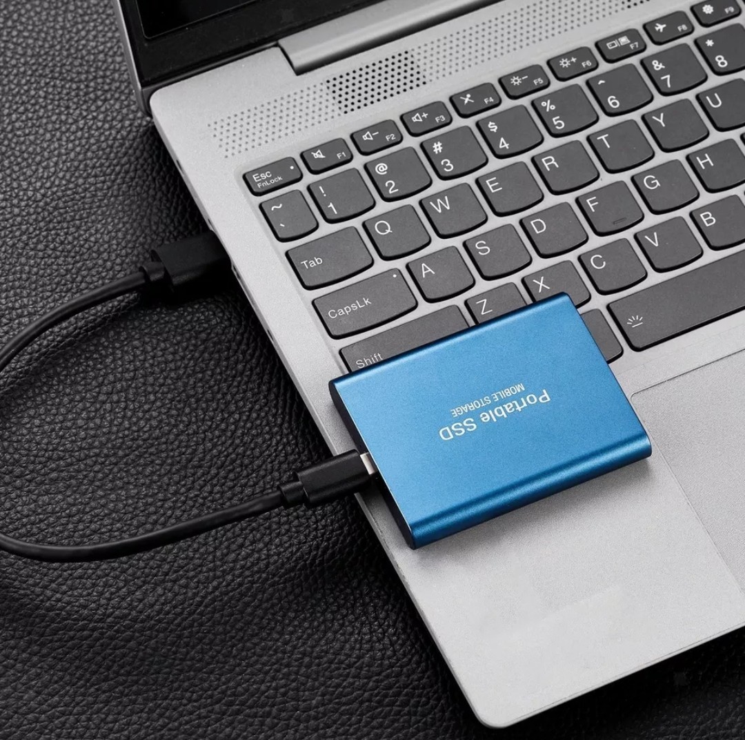 外付けポータブルSSD　 2TB　USB3.1対応　耐衝撃　ブルー