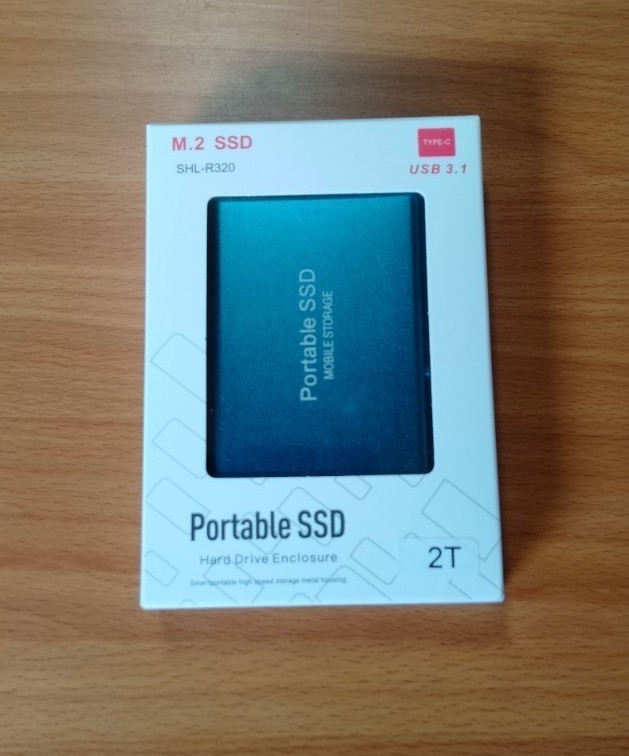 外付けポータブルSSD　 2TB　USB3.1対応　耐衝撃　ブルー