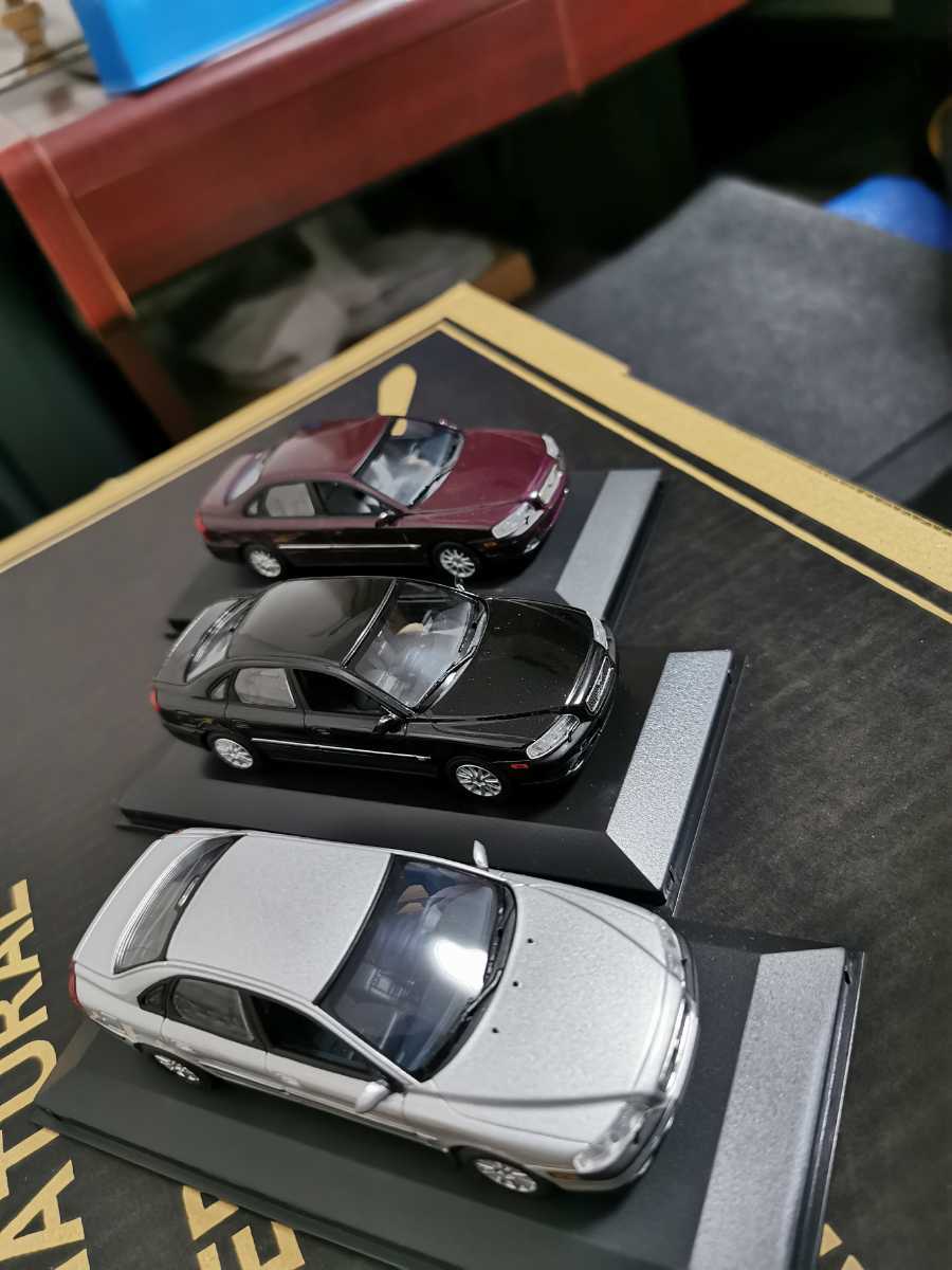 ボルボ S80 3台セット ミニチャンプス製 ディーラーモデル1台 ボルボ S80 3台セット ミニチャンプス製 ディーラーモデル1台