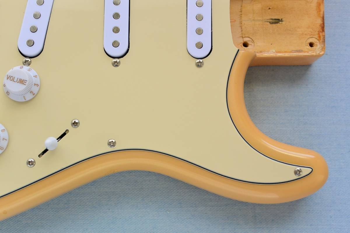 Fender Japan シェル・ピンク ストラト ボディ＋ピックガード＋電装パーツ＋ブリッジ Mod. フェンダー Strat #22 G02-01_画像5
