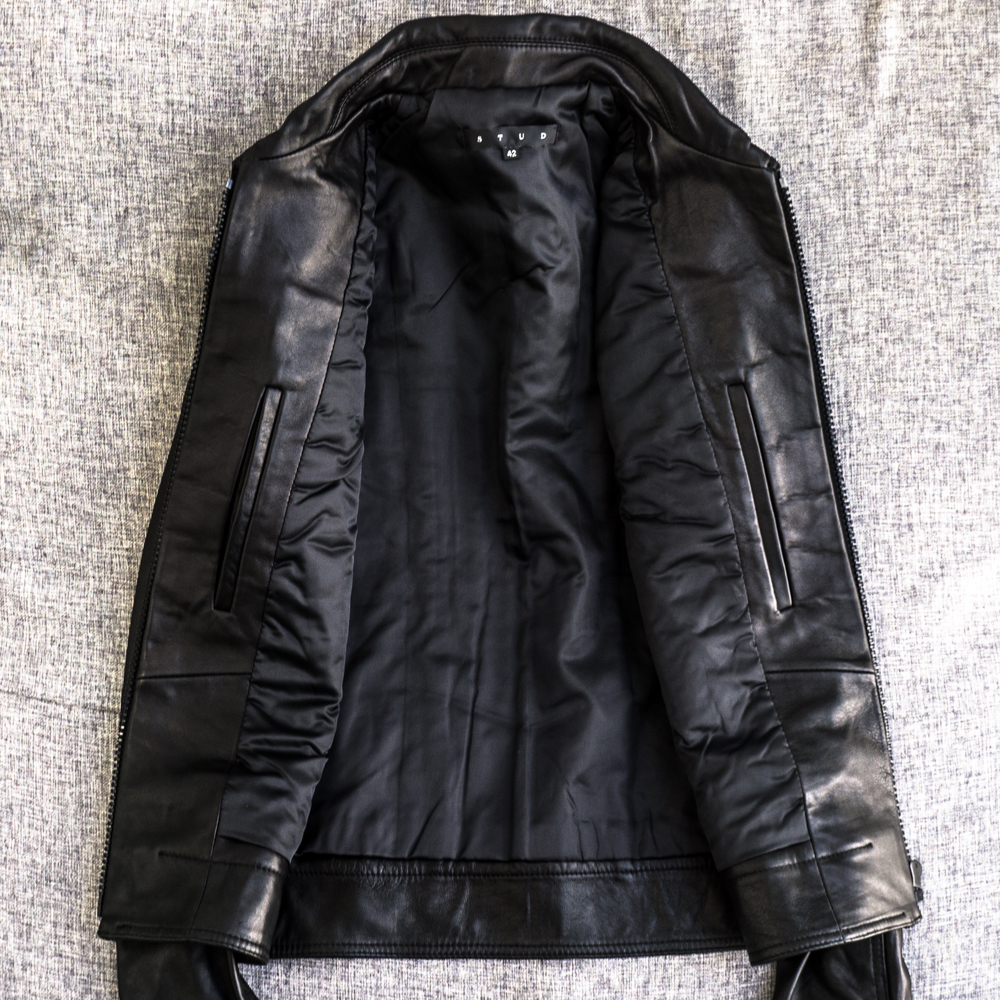 未使用 STUD HOMME クロスポケット イタリア産 ラムスキン 未使用 STUD HOMME クロスポケット イタリア産 ラムスキン