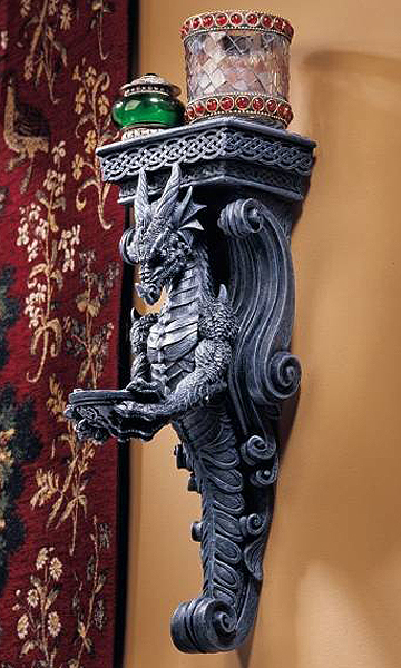 人気の贈り物が 壁掛け棚 インテリア(輸入品 スコットランド / アンティーク装飾 彫像柱 ダークモア城のドラゴン 中世ヨーロッパ風 洋風
