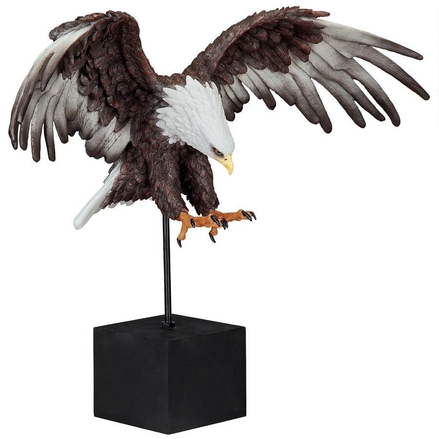 「自由の飛行」アメリカ白頭鷲 フルカラー彫像 彫刻/ 絶滅危惧 インディアン シンボルマーク（輸入品）