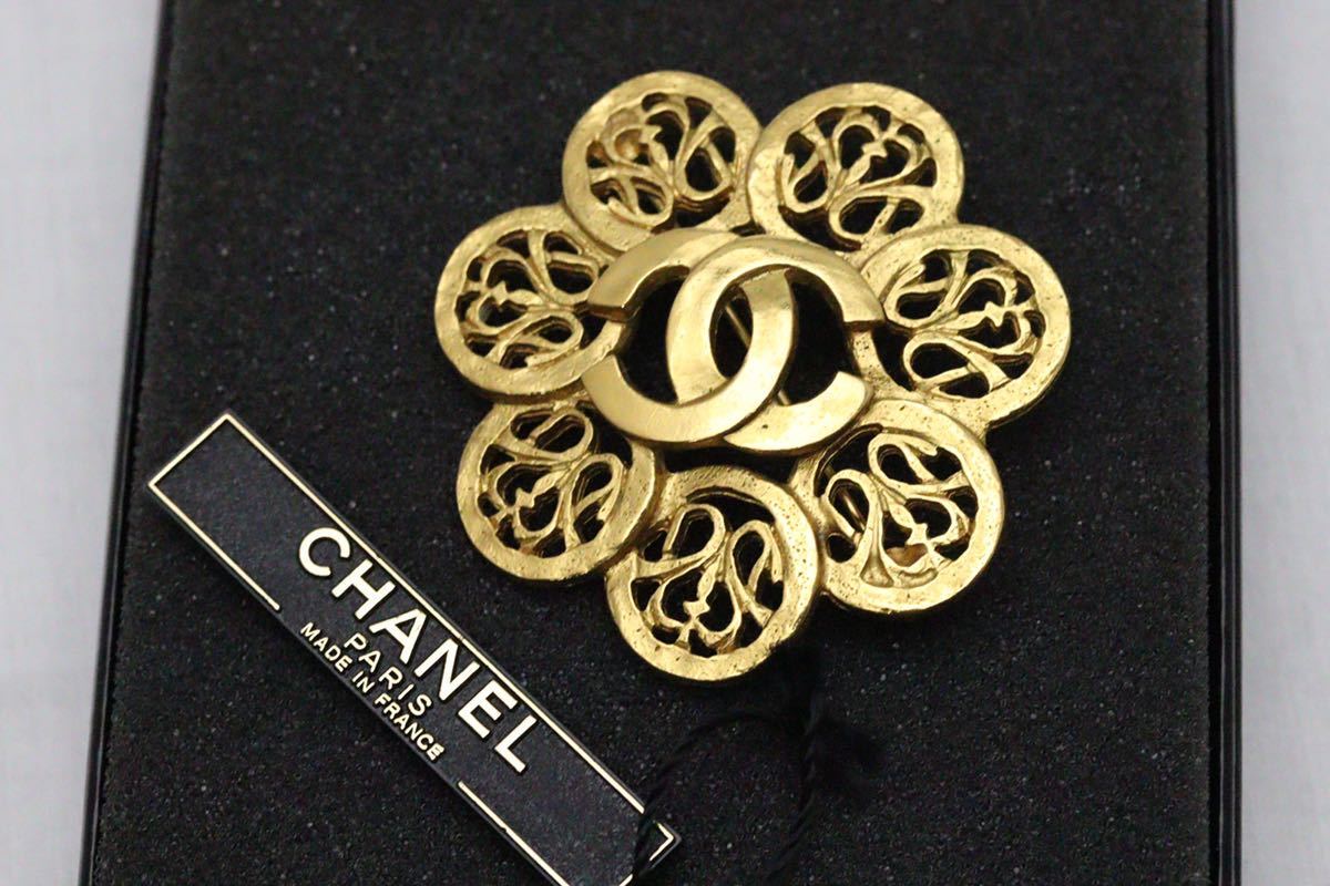 【送料無料】アクセサリー販売人気商品 CHANEL ゴールドブローチ ココマーク フラワー ブローチ