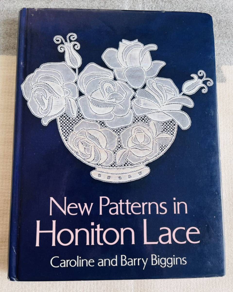 【洋書】「New Patterns in Honiton Lace」 ボビンレース・ホニトン・レース 英国伝統レース 図案集_画像1