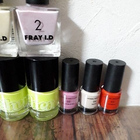 BEAMS*FRAY I.D*cher* nails * nail color * manicure *8 point set 