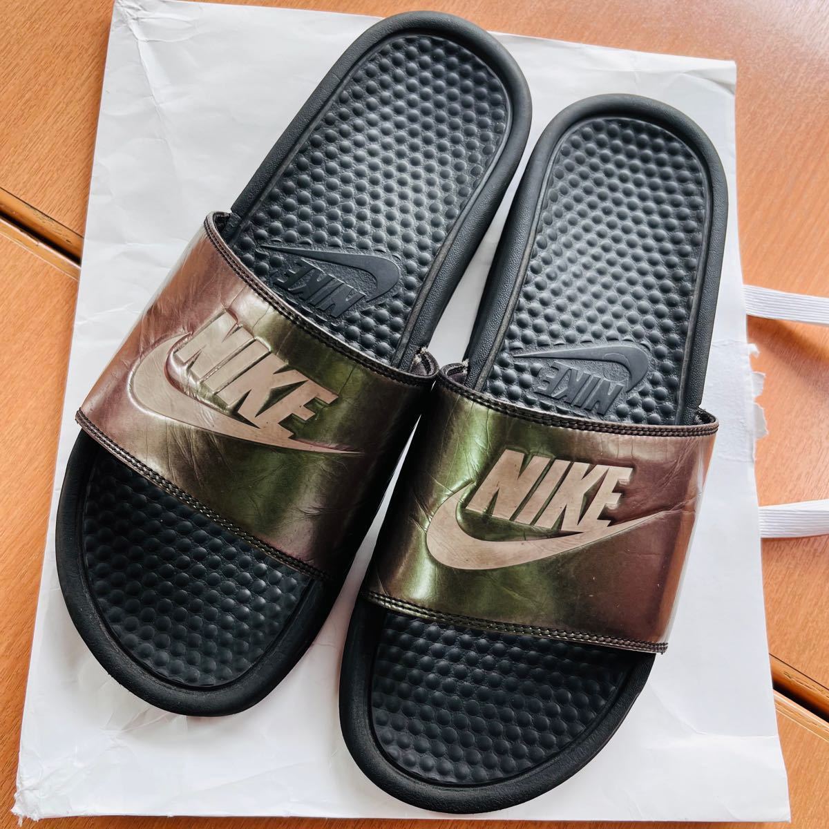 レアカラー！NIKE ベナッシ サンダル 28㎝