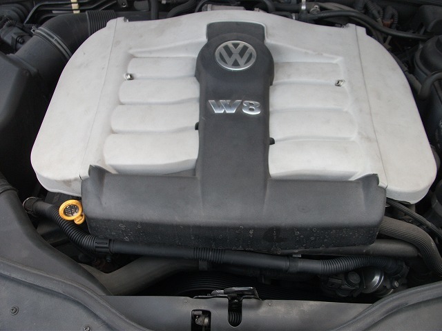 □希少なVW パサートワゴンW8□V8 4000cc 275馬力□42780km・4WD