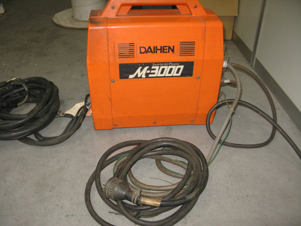 ダイヘン エアプラズマ切断機 M-3000 VRCM-30 中古品 ダイヘン エアプラズマ切断機 M-3000 VRCM-30 中古品
