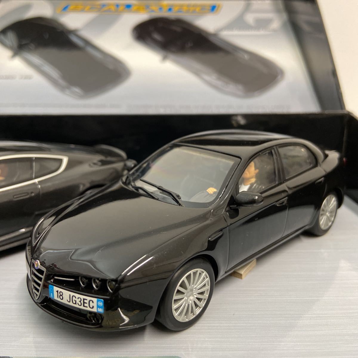 限定版 SCALEXTRIC 1/32 映画007 慰めの報酬 Aston Martin DBS ALFA