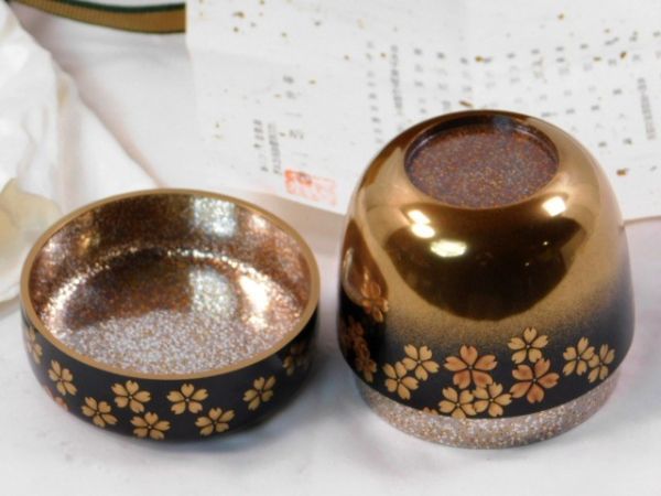 542☆茶道具 なつめ 棗 桜 内金平目 茶器 一兆作 漆芸 箱入り 美品