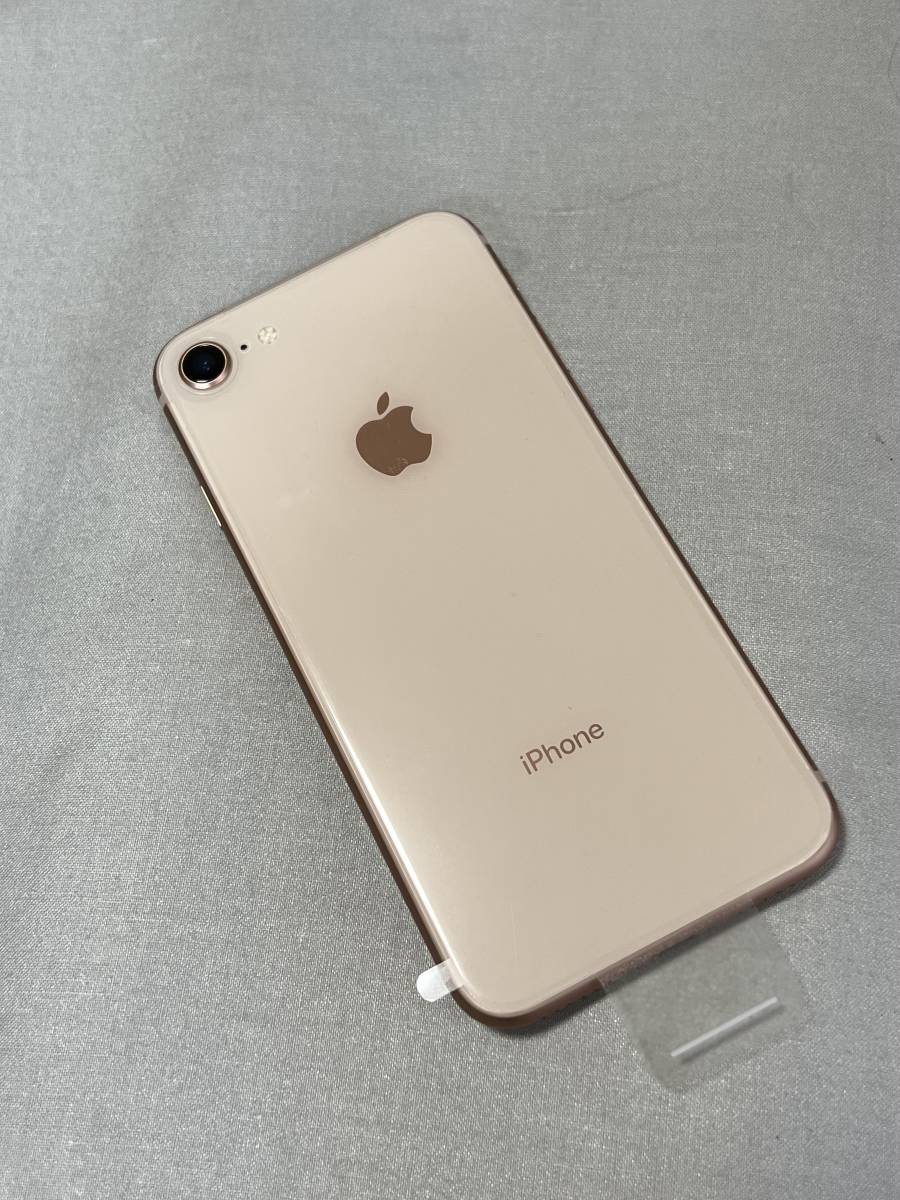 新品未使用 SIMフリー iPhone8 64GB Gold ゴールド ドコモ版