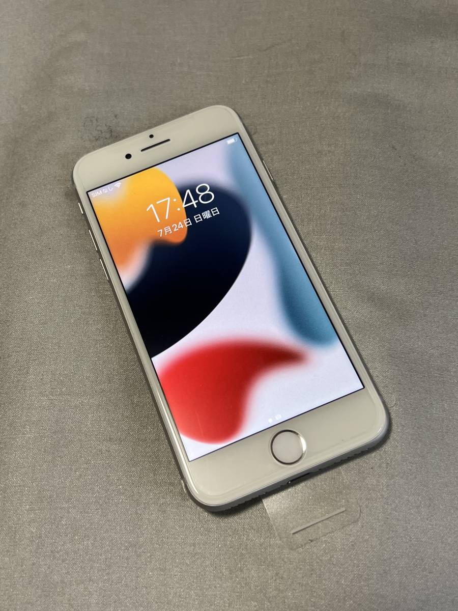 限定SALE爆買い】 iPhone - ☆iphone8 64GB 海外版 SIMフリー シルバー