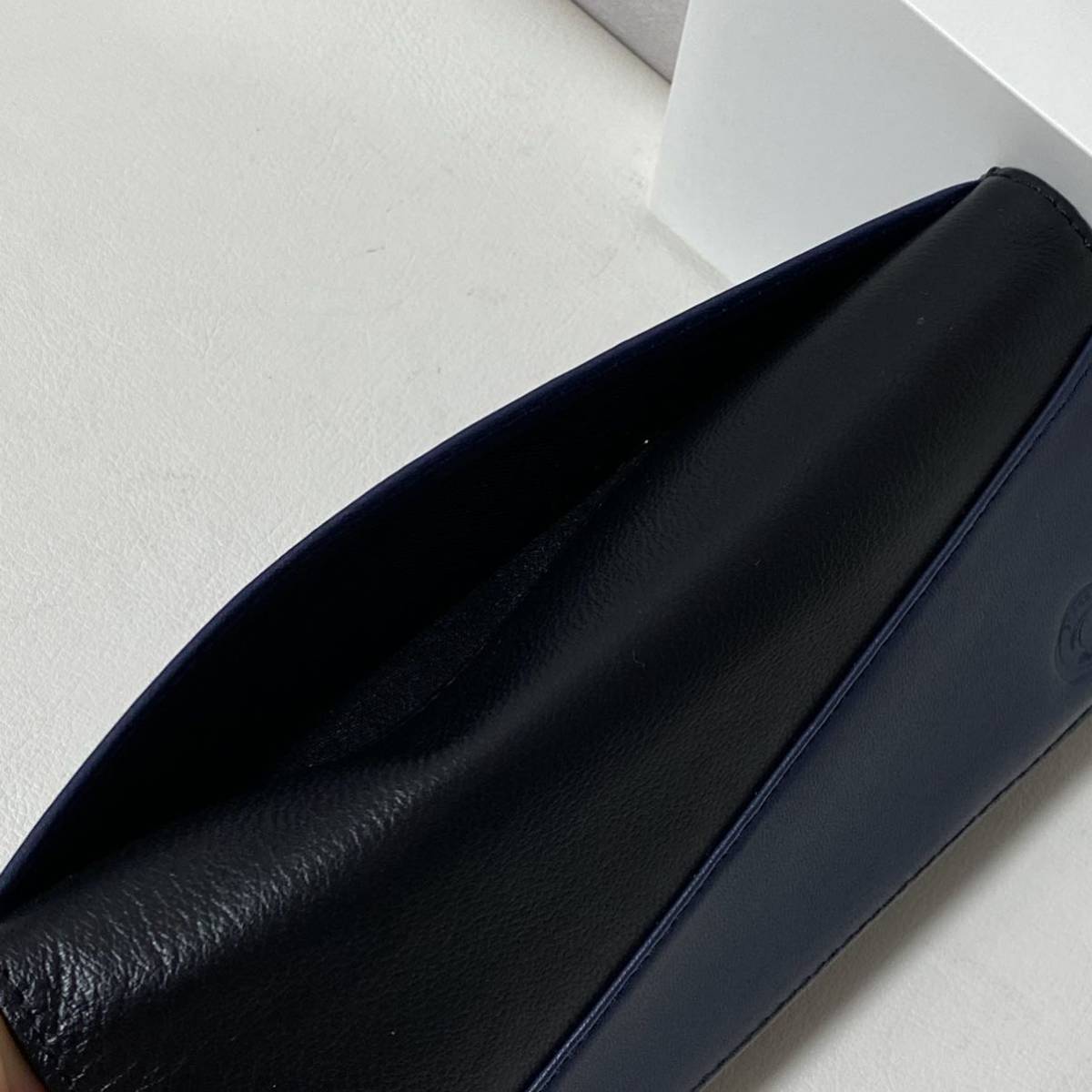 Yahoo!オークション - 新品・未使用 cortina コルティーナ 本革 羊革 長...