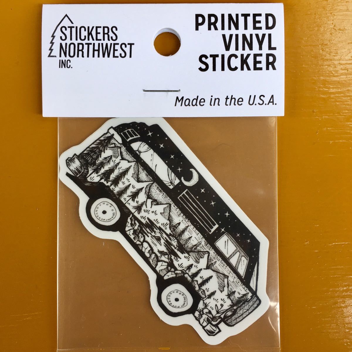 ステッカーズノースウエストSTICKERS NORTHWEST 米国製アウトドアステッカー【BUS SCENE】MADEINUSA