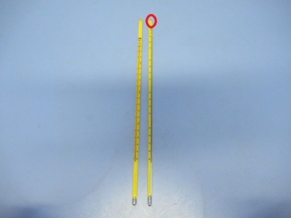 安藤計器製工所 棒状標準温度計（黄管）0～360℃　2本セット y1139_画像1