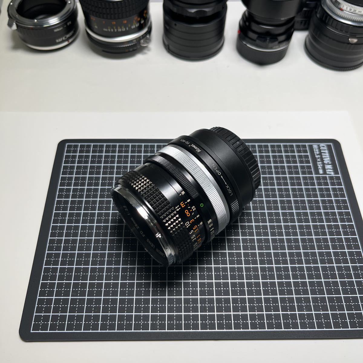 T Canon New FD 28mm 2.8 美品 キャノン ニューFD 28mmカメラレンズ　　kernel FD-NEX マウントアダプター付　★送料無料★_画像9